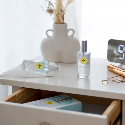 av angel - hong kong adult wellness store interior 2025